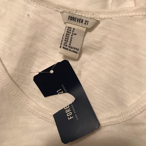 🌺 NWT FOREVER 21 FLOWY TANK TOP - Picture 4 of 5